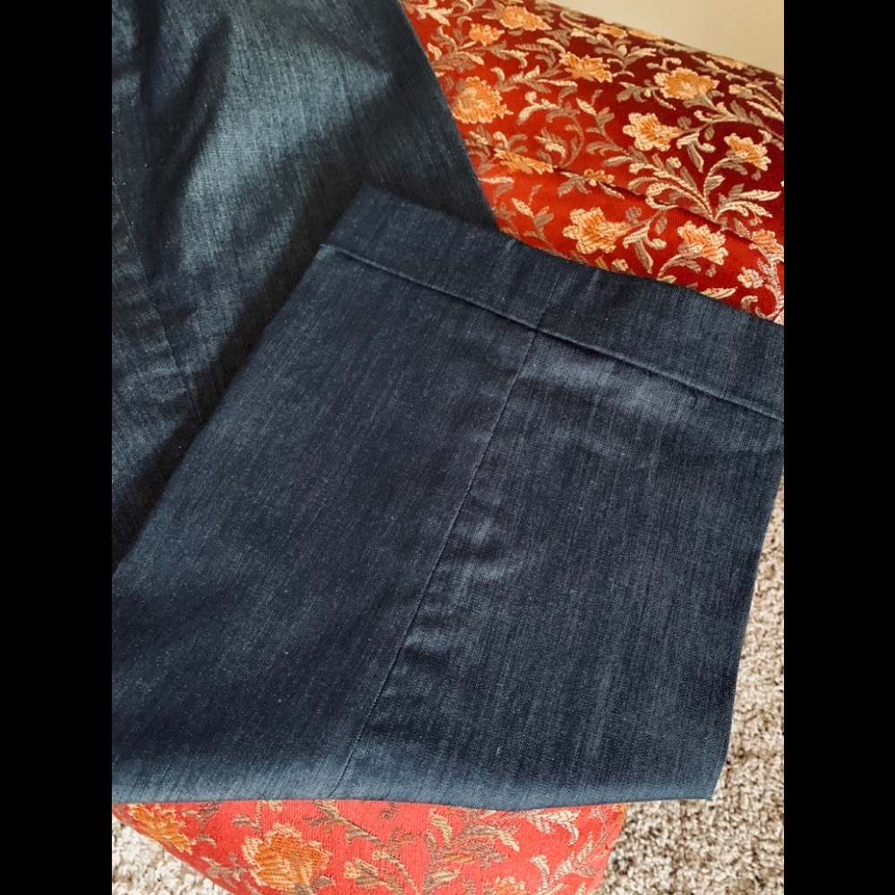 Loft Capris Pants - image 2